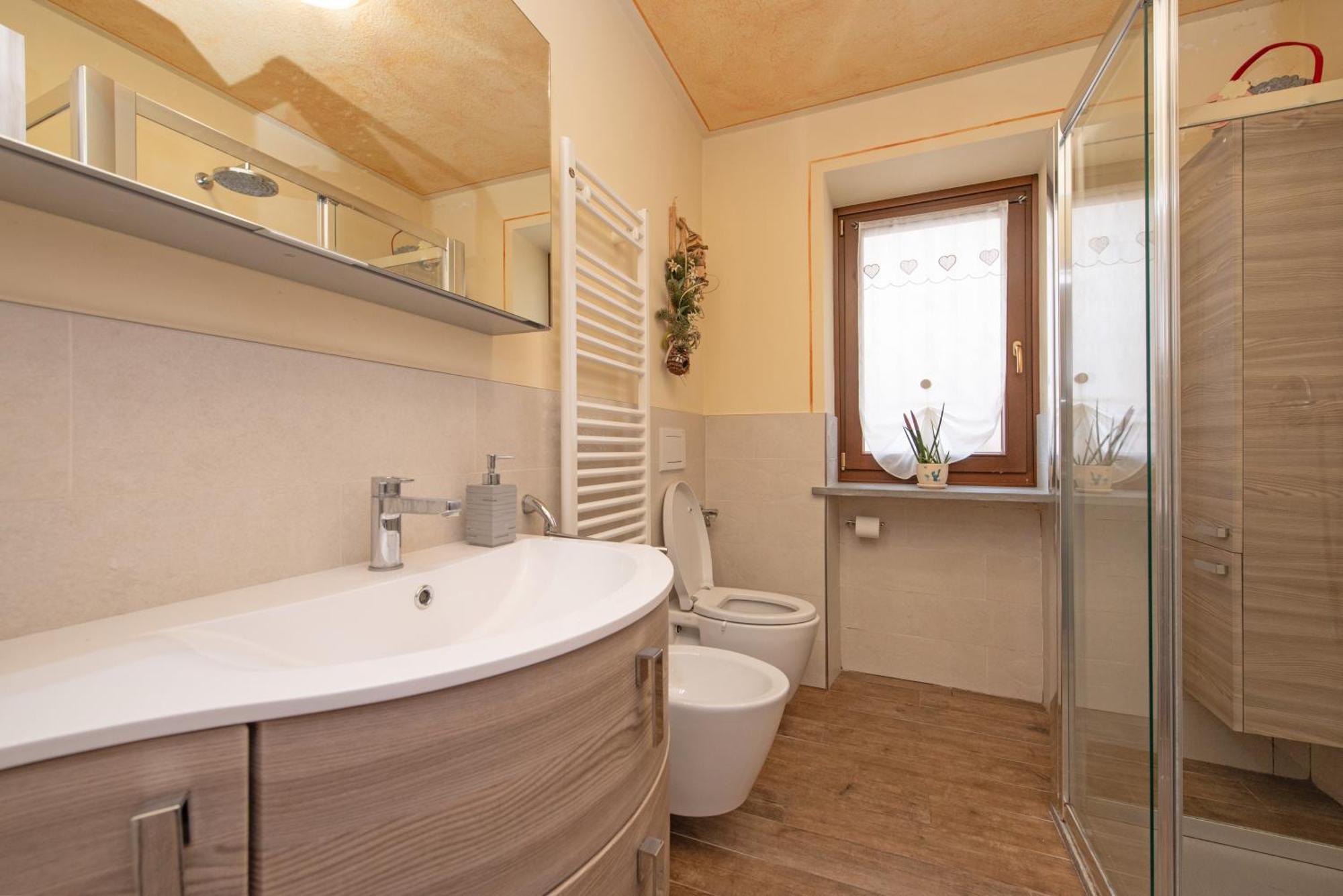 Casa Kristel Cir Comunale N 14 奥斯塔 外观 照片