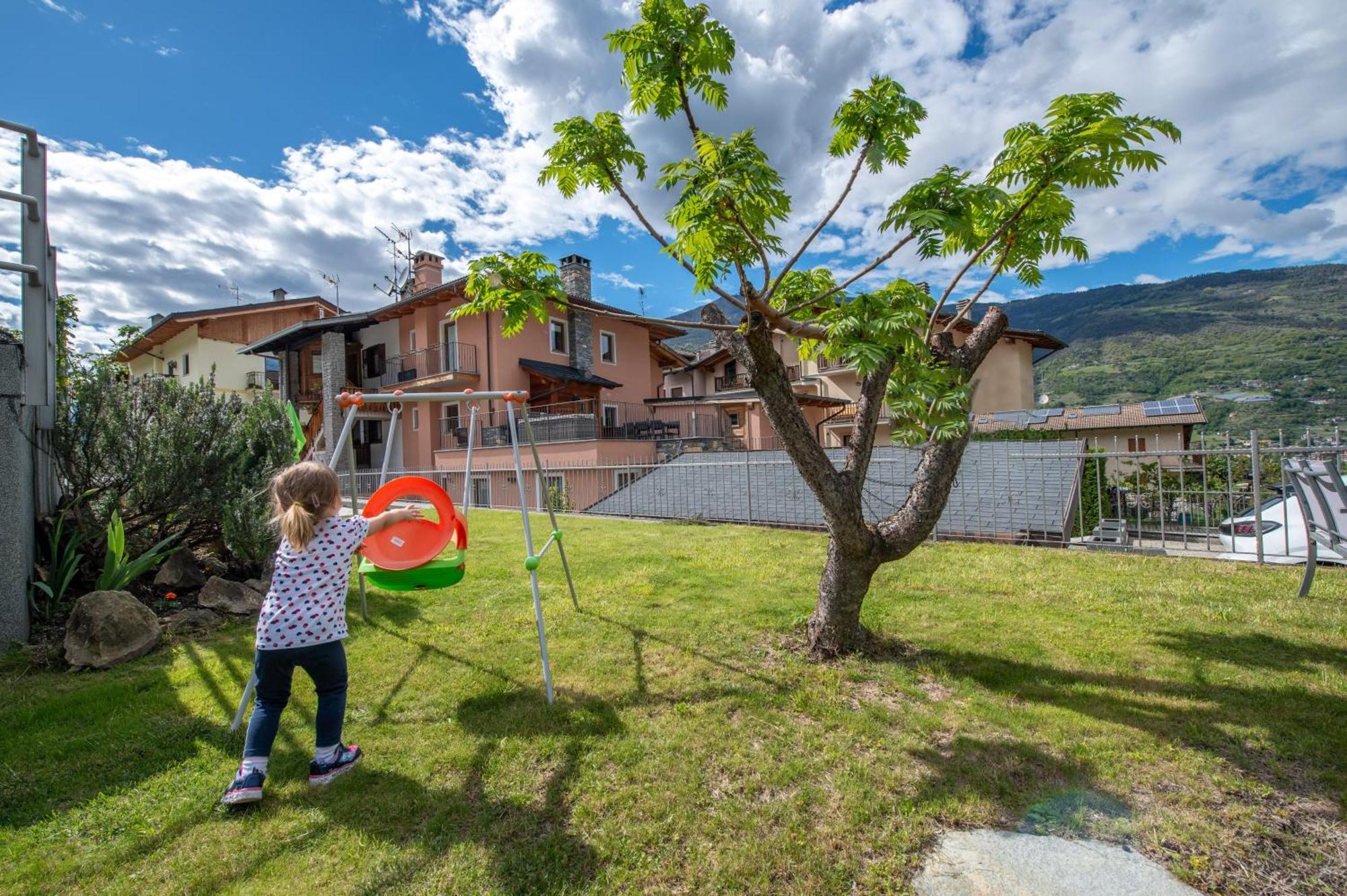Casa Kristel Cir Comunale N 14 奥斯塔 外观 照片