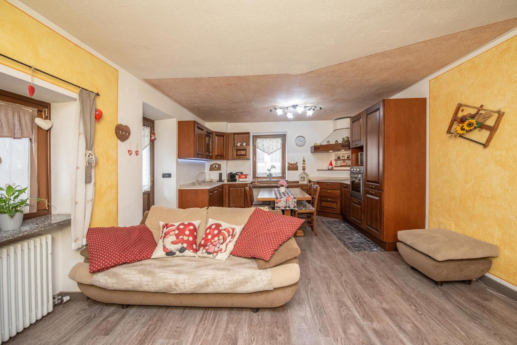 Casa Kristel Cir Comunale N 14 奥斯塔 外观 照片